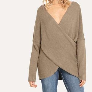 Women’s sweater, NWOT